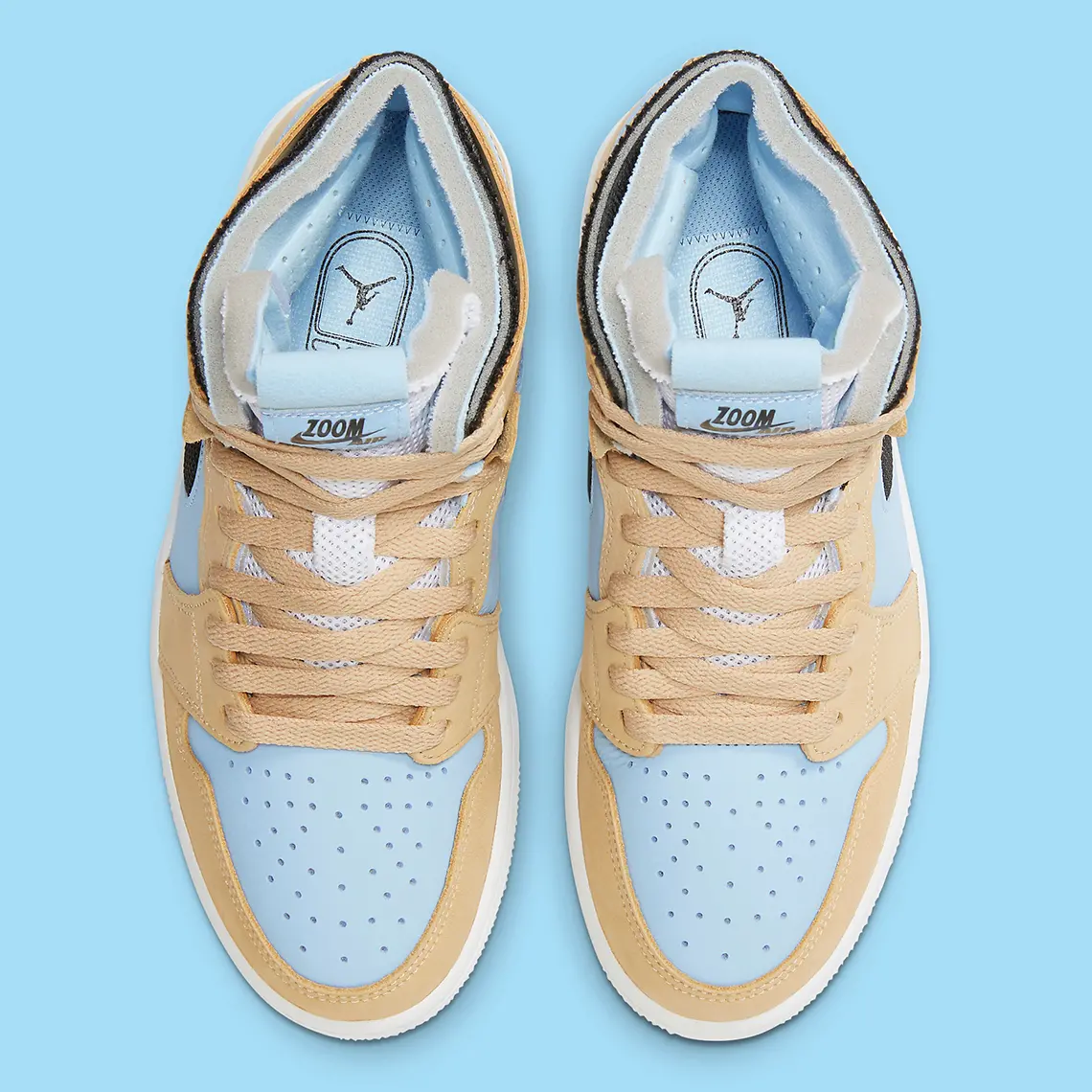 Alternative view of Giày Wmns Air Jordan 1 High Zoom Comfort High 'Psychic Blue Sesame' CT0979-400
