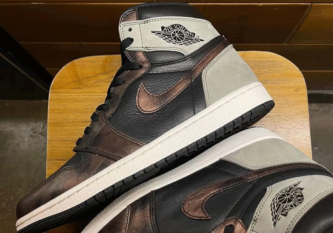 Giày Nike Air Jordan 1 Retro High OG 'Patina' 555088-033 - Ảnh 4