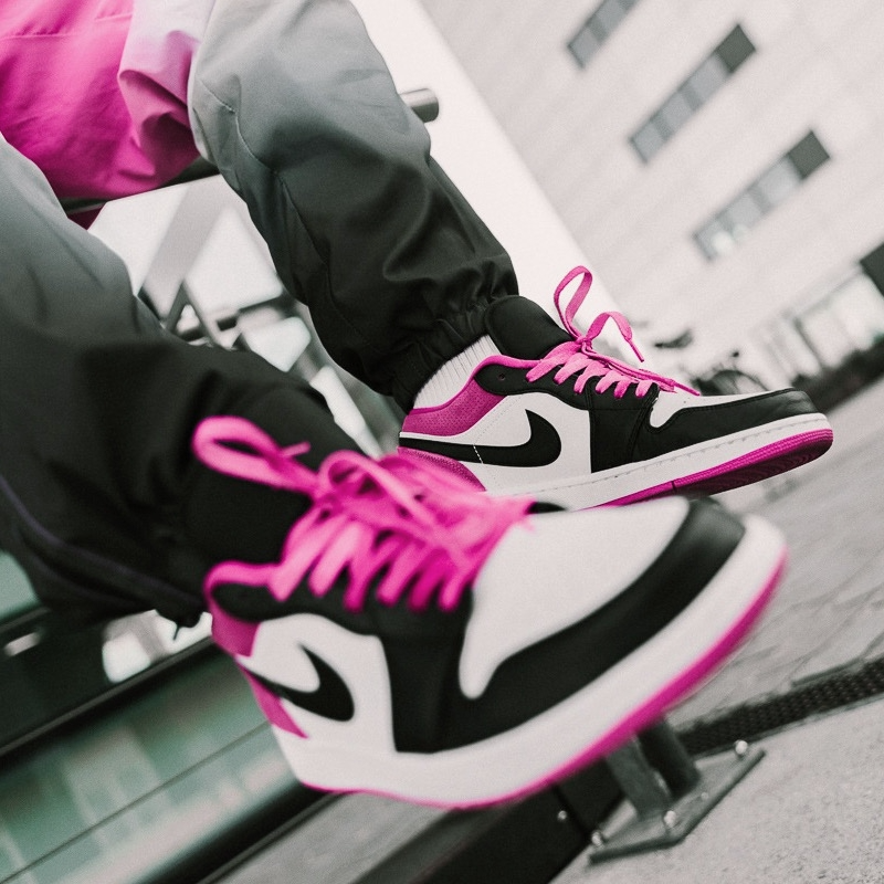 Giày Nike Air Jordan 1 Low Black Active Fuchsia CK3022-005 - Ảnh 7