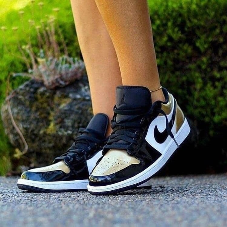 Giày Nike Air Jordan 1 Low 'Gold Toe' CQ9447-700 - Ảnh 4