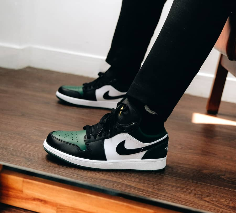 Giày Nike Air Jordan 1 Low 'Green Toe' 553558-371 - Ảnh 2