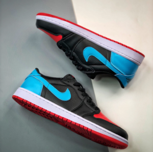 Giay Nike Air Jordan 1 Retro Low OG 'UNC to Chicago' CZ0775-046