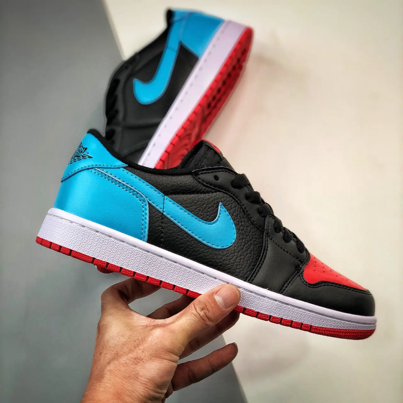 Giay Nike Air Jordan 1 Retro Low OG 'UNC to Chicago' CZ0775-046