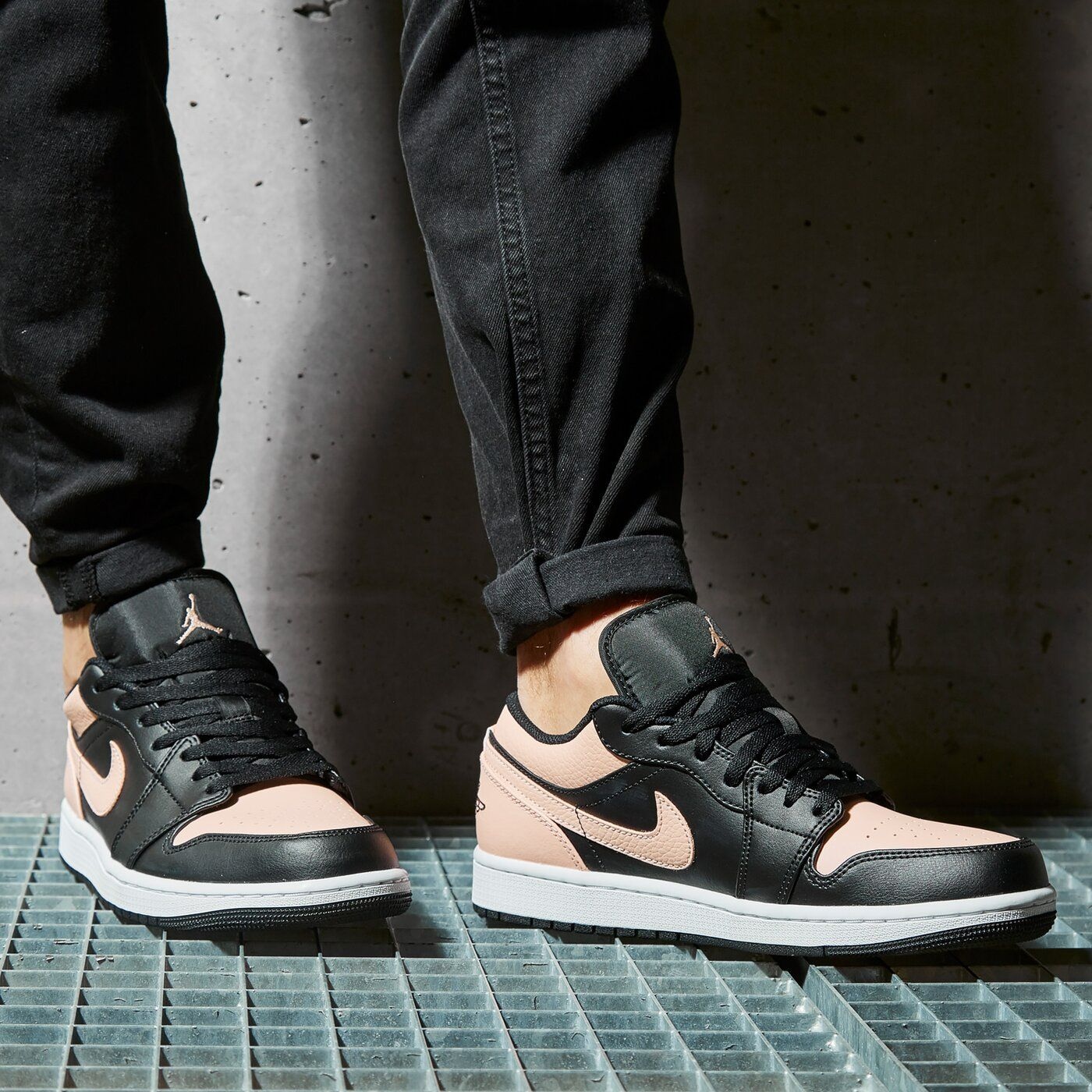 Giày Nike Air Jordan 1 Low 'Crimson Tint' 553558-034 - Ảnh 6