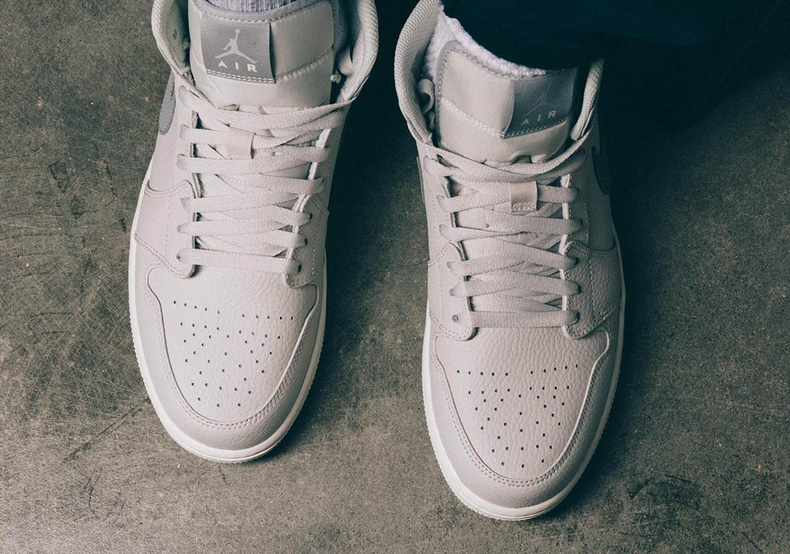 Giày Nike Air Jordan 1 Mid Retro SE 'Grey Fog' 852542-003 - Ảnh 6