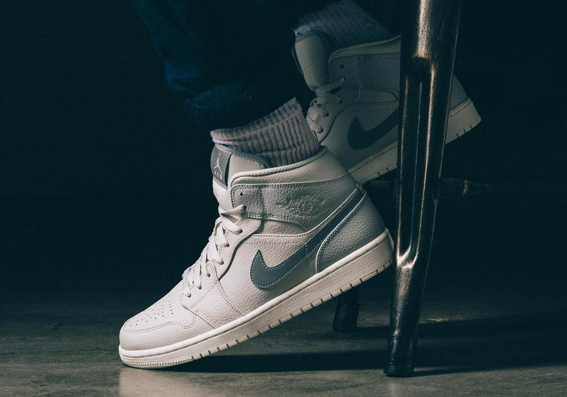 Giày Nike Air Jordan 1 Mid Retro SE 'Grey Fog' 852542-003 - Ảnh 2