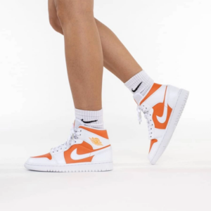 Alternative view of Giày Nike Air Jordan 1 Mid Wmns SE 'Bright Citrus' CZ0774-800