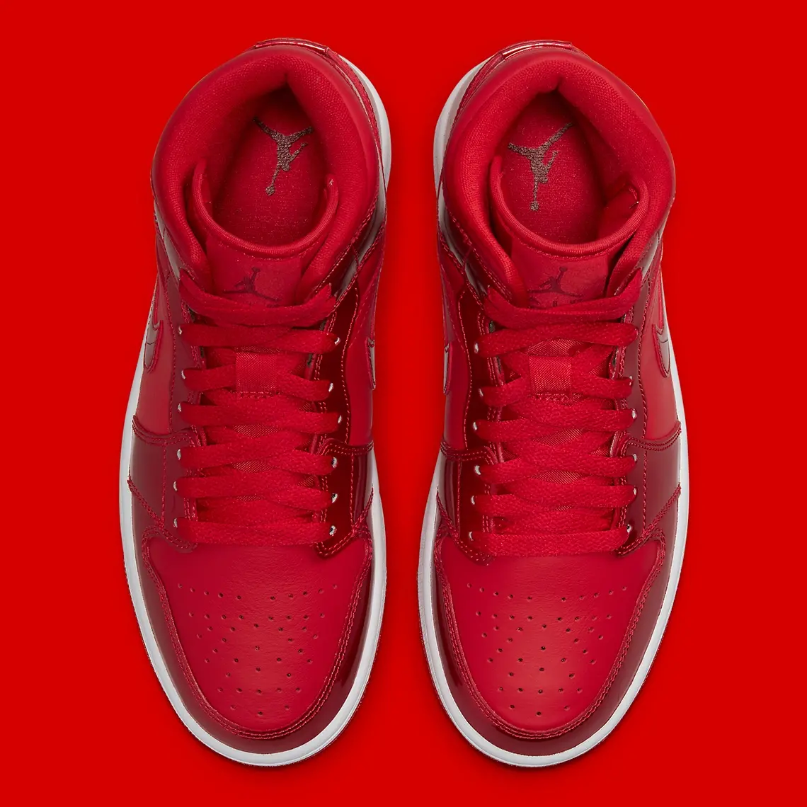 Alternative view of Giày Nike Air Jordan 1 Mid SE 'University Red Pomegranate' DH5894-600