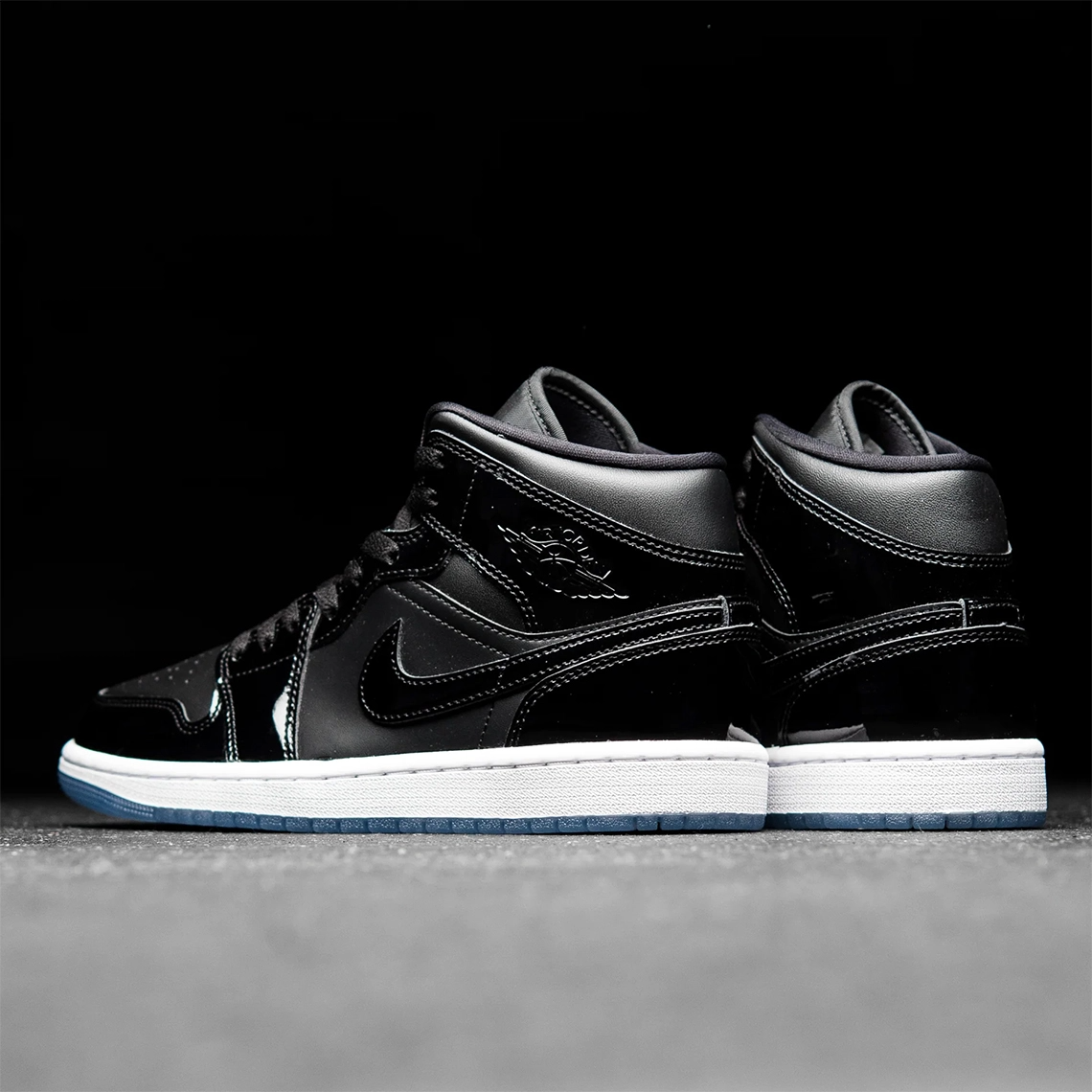 Giay Nike Air Jordan 1 Mid SE 'Space Jam' DV1337-004