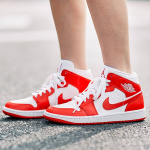 Alternative view of Giày Nike Air Jordan 1 Mid Wmns 'Habanero Red' BQ6472-116