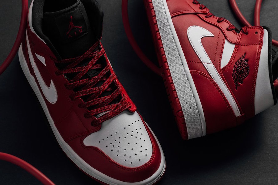 Giày Nike Air Jordan 1 Mid 'Gym Red' 554724-605 - Ảnh 10