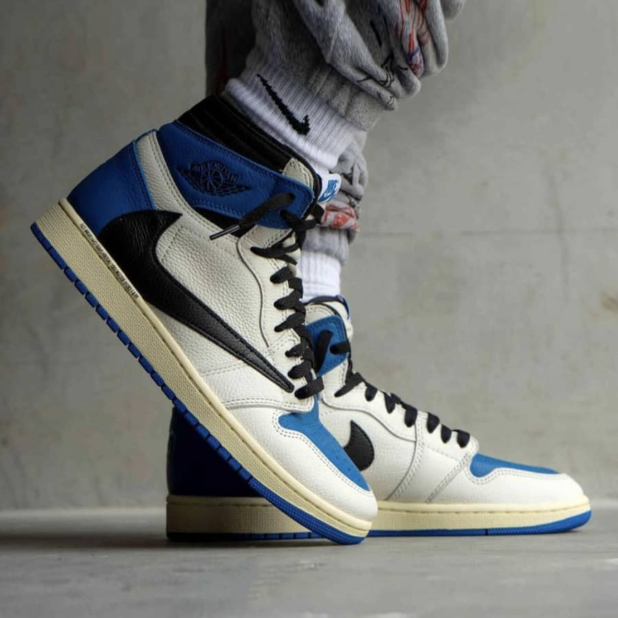 Giày Nike Fragment Design x Travis Scott x Air Jordan 1 Retro High 'Military Blue' DH3227-105 - Ảnh 3
