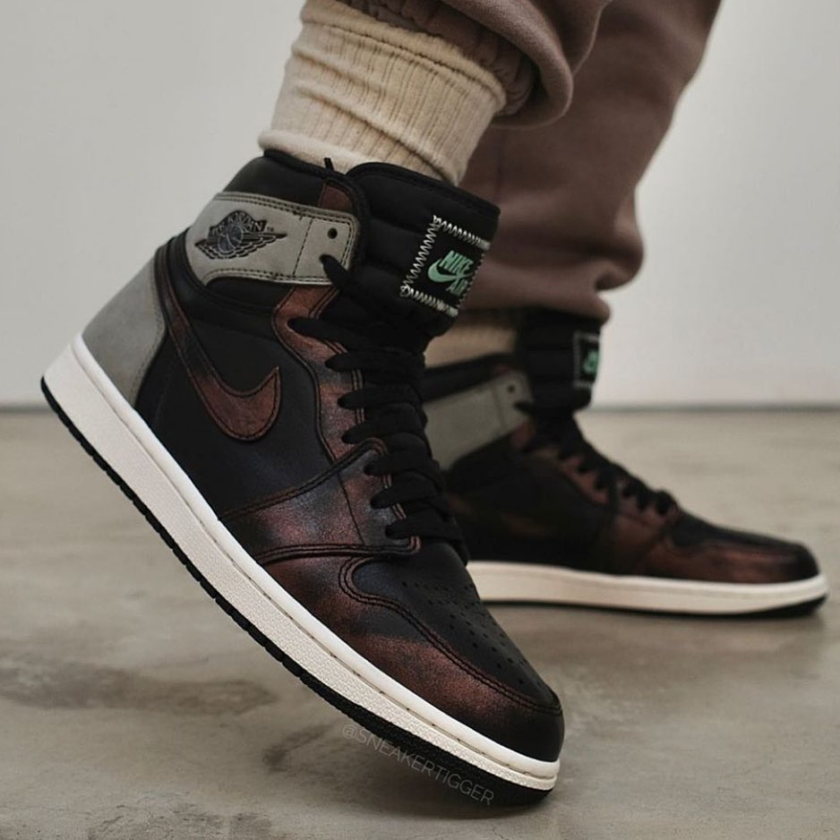 Giày Nike Air Jordan 1 Retro High OG 'Patina' 555088-033 - Ảnh 2