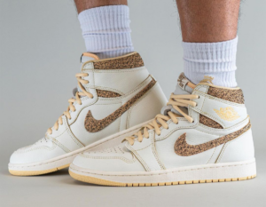 Giay Nike Air Jordan 1 Retro High Vibrations Of Naija 'Beige' FD8631-100