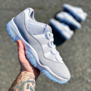 Giay Nike Air Jordan 11 Retro Low 'Cement Grey' AV2187-140