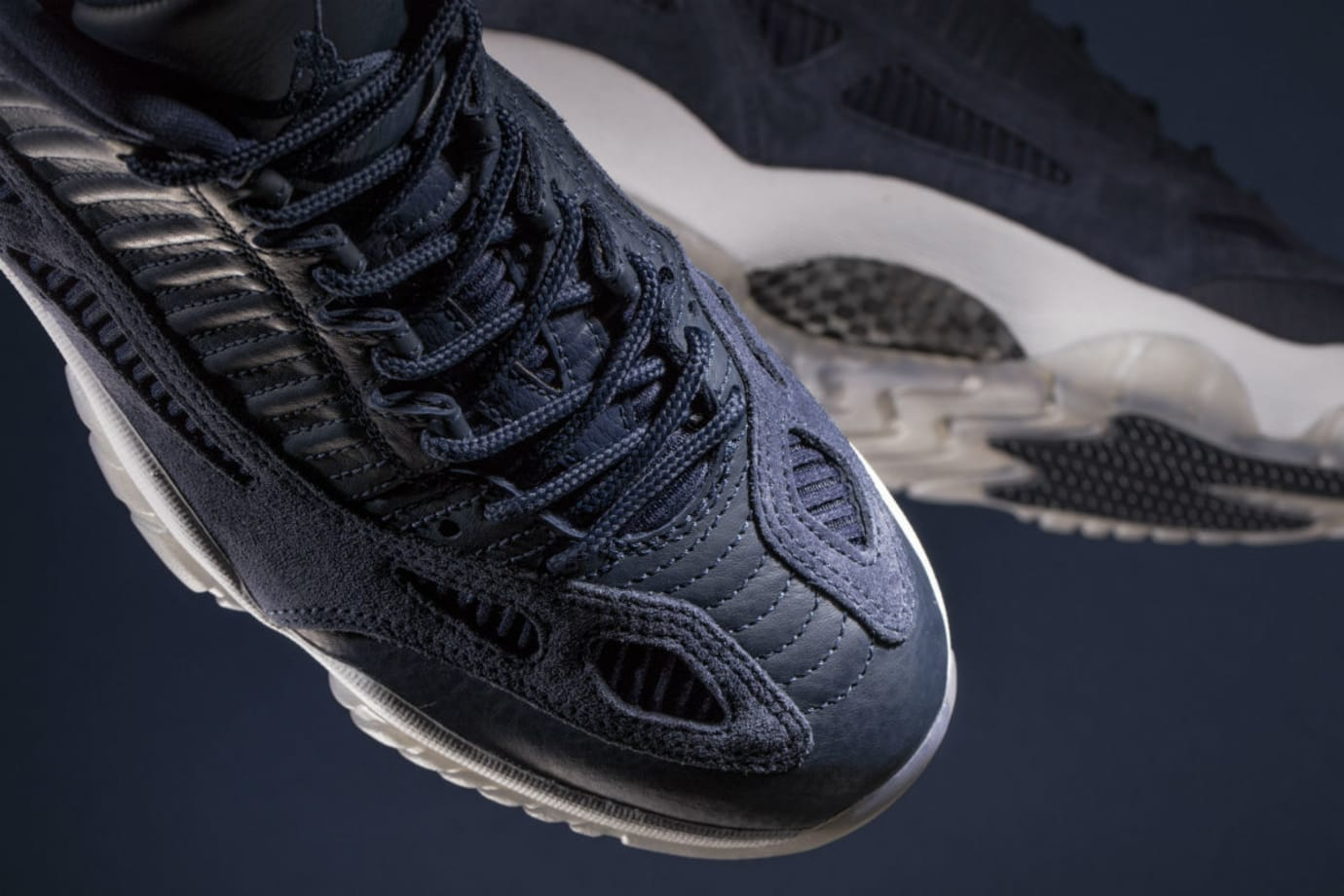 Giày Nike Air Jordan 11 Retro Low IE 'Obsidian' 919712-400 - Ảnh 4