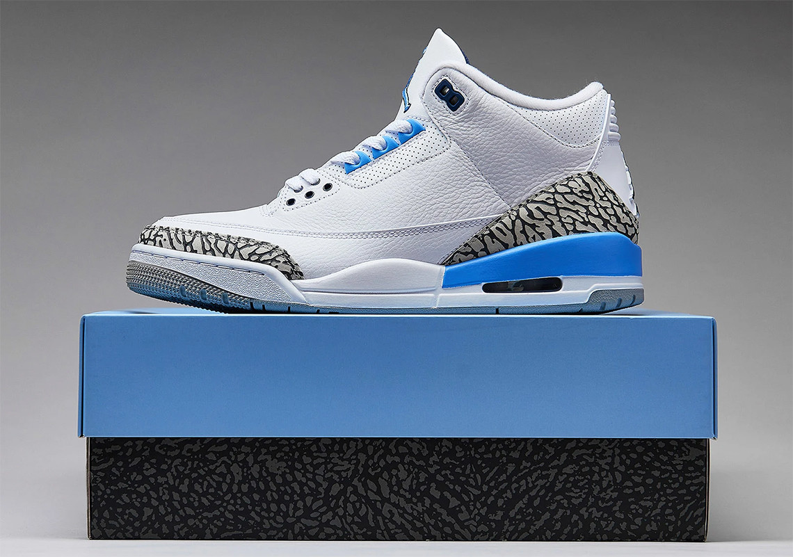 Giày Nike Air Jordan 3 Retro 'UNC' CT8532-104 - Ảnh 7