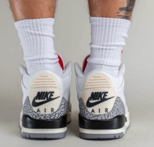 Giay Nike Air Jordan 3 Retro GS 'White Cement' DM0967-100