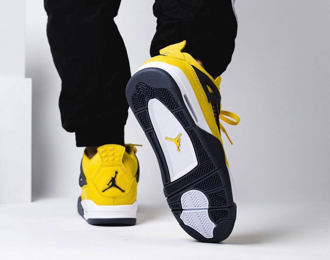 Giày Nike Air Jordan 4 Retro 'Lightning' 2021 CT8527-700 - Ảnh 6