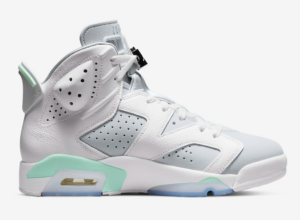 Giay Nike Air Jordan 6 'Mint Foam' DQ4914-103