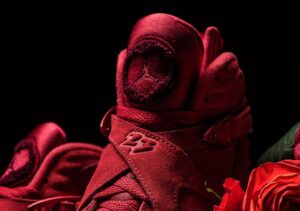 Alternative view of Giày Nike Air Jordan 8 VIII Retro 'Valentine's Day' AQ2449-614