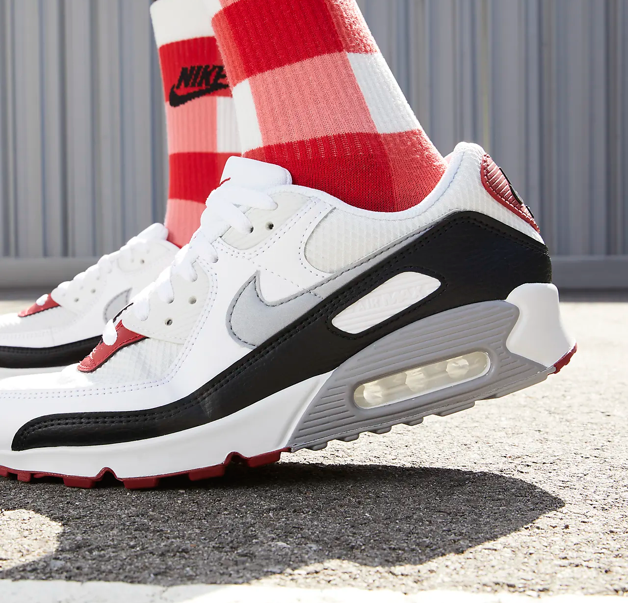 Giày Nike Air Max 90 'Photon Dust Varsity Red' DO8902-001 - Ảnh 3
