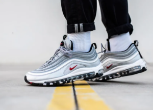 Alternative view of Giày Nike Air Max 97 OG 2022 'Silver Bullet' DM0028-002