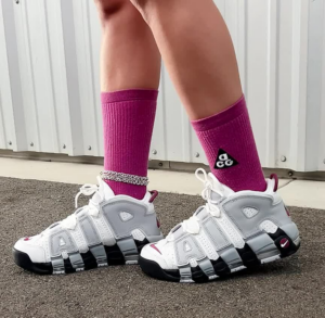 Giay Nike Wmns Air More Uptempo 'Rosewood' DV1137-100