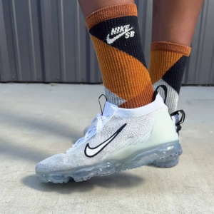 Alternative view of Giày Nike Air VaporMax 2021 FK 'White' DH4084-100