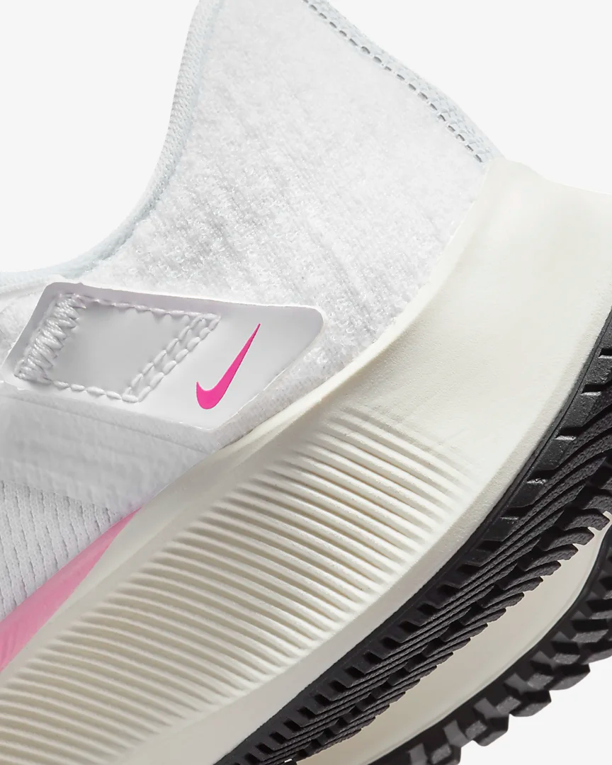 Giày Nike Wmns Air Zoom Pegasus 38 FlyEase 'Rawdacious' DJ5413 100 - Ảnh 7