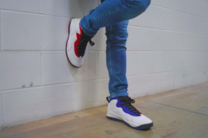 Alternative view of Giày Nike Air Jordan 10 Westbrook 'Class of 2006' 310805-160