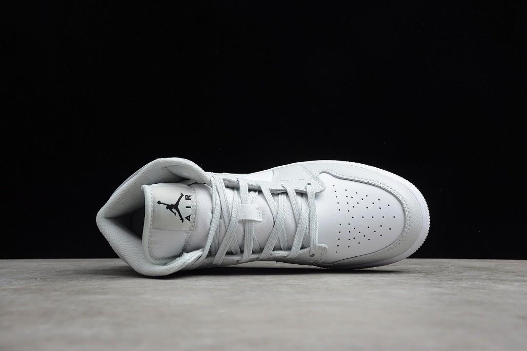 Giày Nike Air Jordan 1 Mid SE GS 'Swoosh Logo Grey Camo' DD3235-100 - Ảnh 7