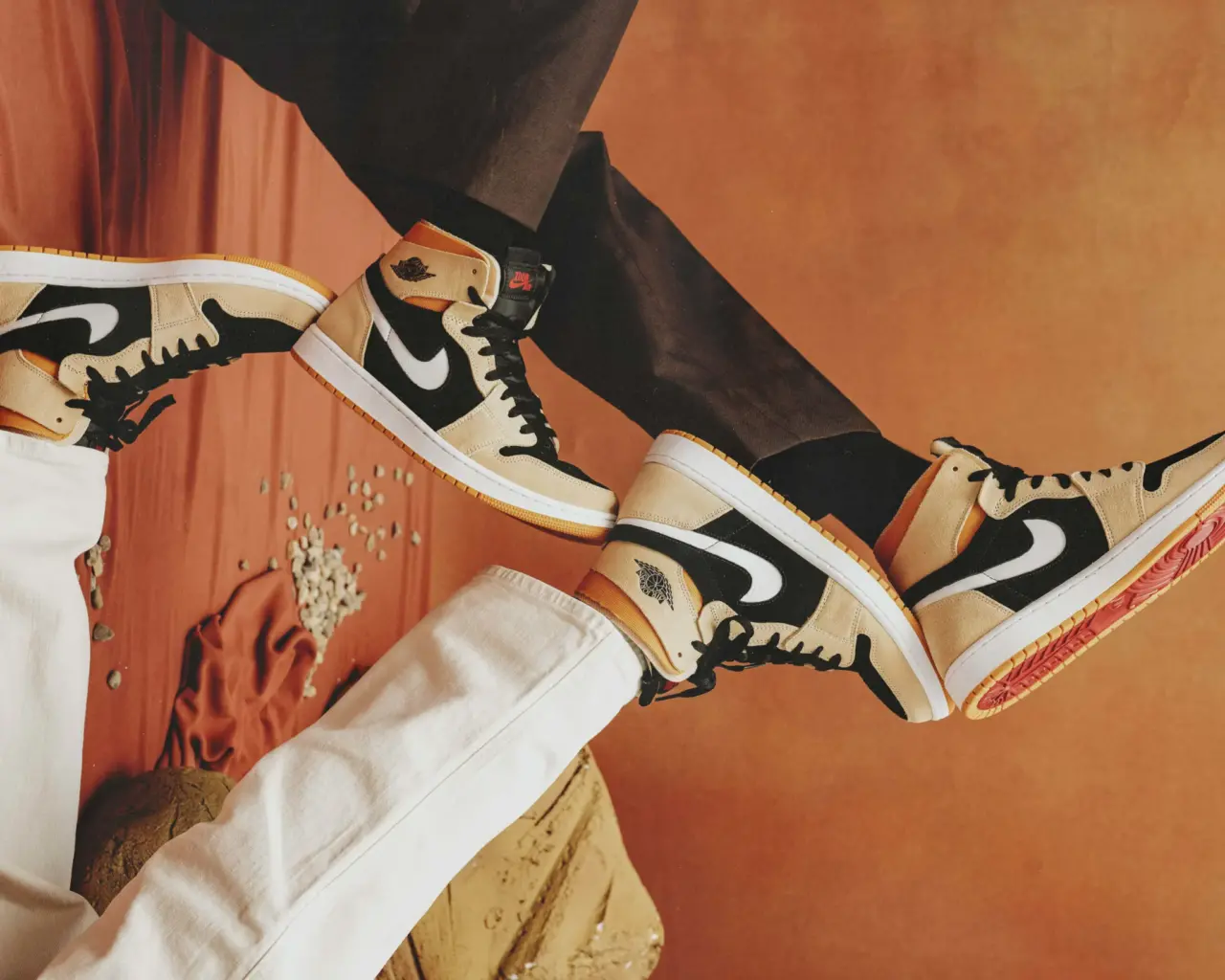 Alternative view of Giày Nike Air Jordan 1 Zoom Air CMFT 'Pumpkin Spice' CT0978-200