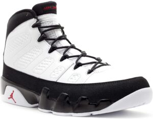 Alternative view of Giày Nike Air Jordan 9 Retro '2010 Release' 302370-102