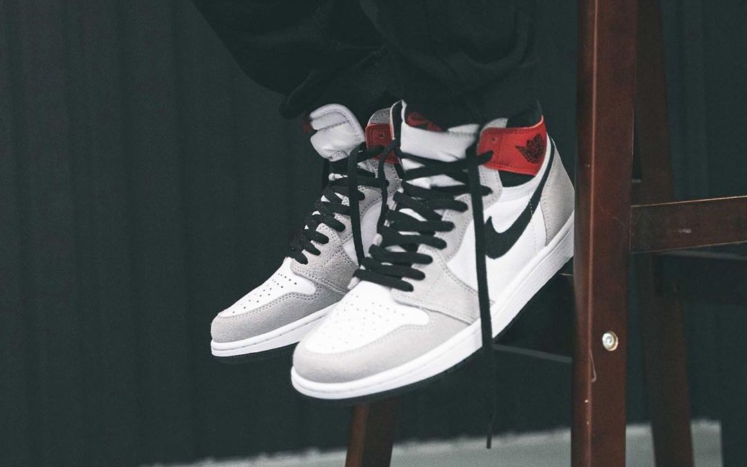 Giày Nike Air Jordan 1 Retro High OG GS 'Smoke Grey' 575441-126 - Ảnh 5