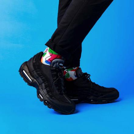 Giày Nike Air Max 95 Essential 'Triple Black' AT9865-001 - Ảnh 2
