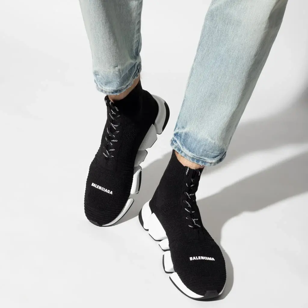 Giay Balenciaga Speed 'Black White' 587289W2DB21015