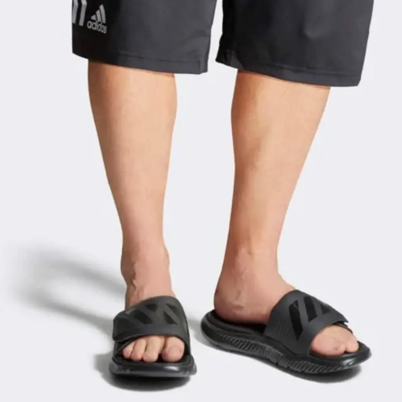 Alternative view of Dép  Adidas Alphabounce Slide 'Black' B41720