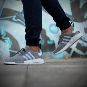 Alternative view of Giày Adidas NMD R1 'Glitch' BB2886