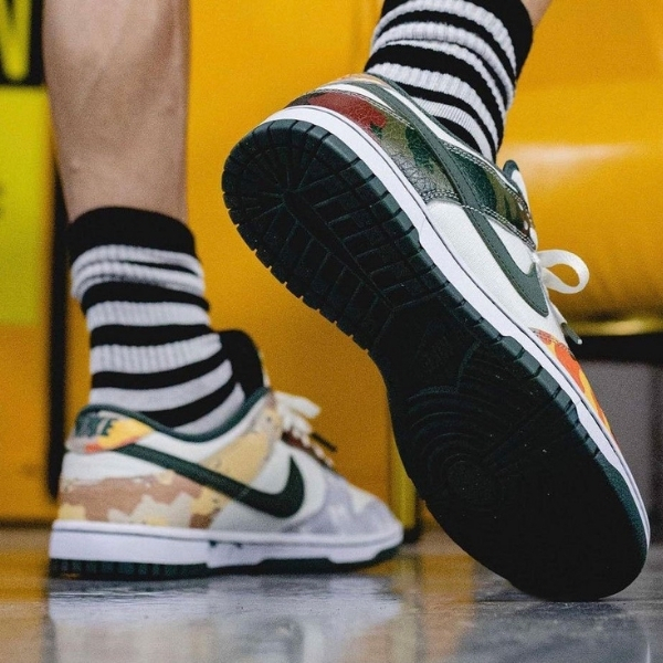 Giày Nike Dunk Low SE GS 'Sail Multi Camo' DB1909-100 - Ảnh 4