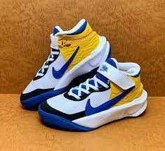 Giay Nike Team Hustle D 10 Flyease GS 'White Blue Yellow' DZ2760-141