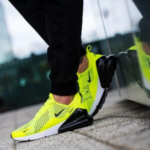 Alternative view of Giày Nike Air Max 270 'Volt' AH8050-701