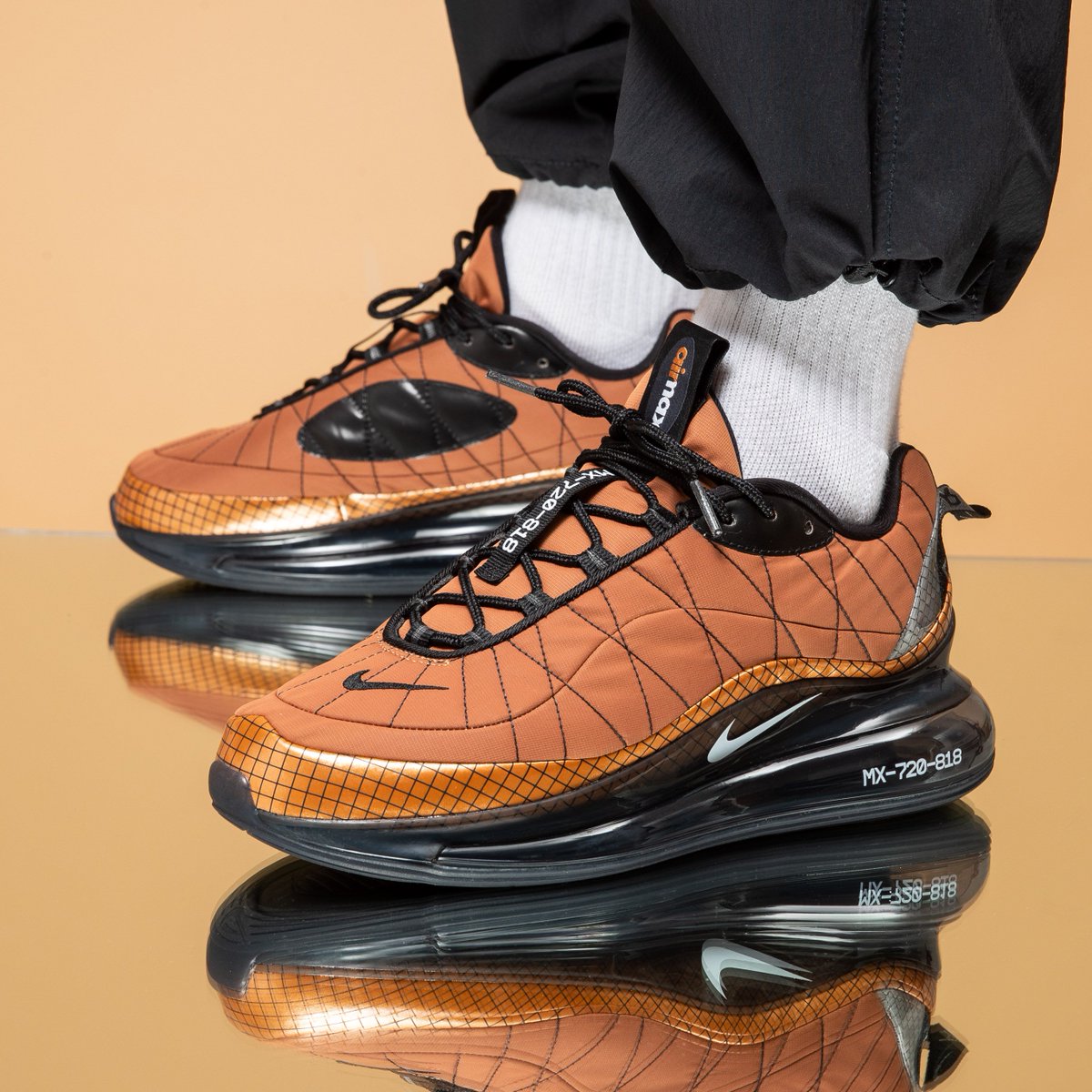 Giày Nike Air Max 720 818 'Metallic Copper' BV5841-800 - Ảnh 3