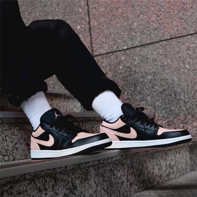 Giày Nike Air Jordan 1 Low 'Crimson Tint' 553558-034 - Ảnh 4
