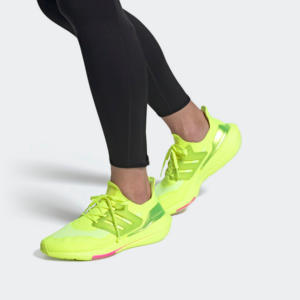 Alternative view of Giày Adidas UltraBoost 21 'Solar Yellow' FY0848