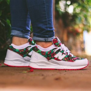 Alternative view of Giày New Balance Wmns 530 'White Floral' W530TCA