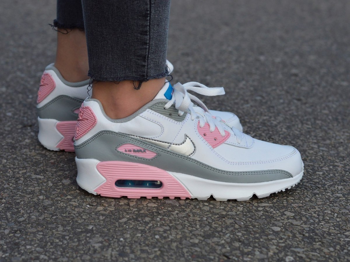 Giày Nike Air Max 90 Leather GS 'Metallic Silver Pink' CD6864-004 - Ảnh 4