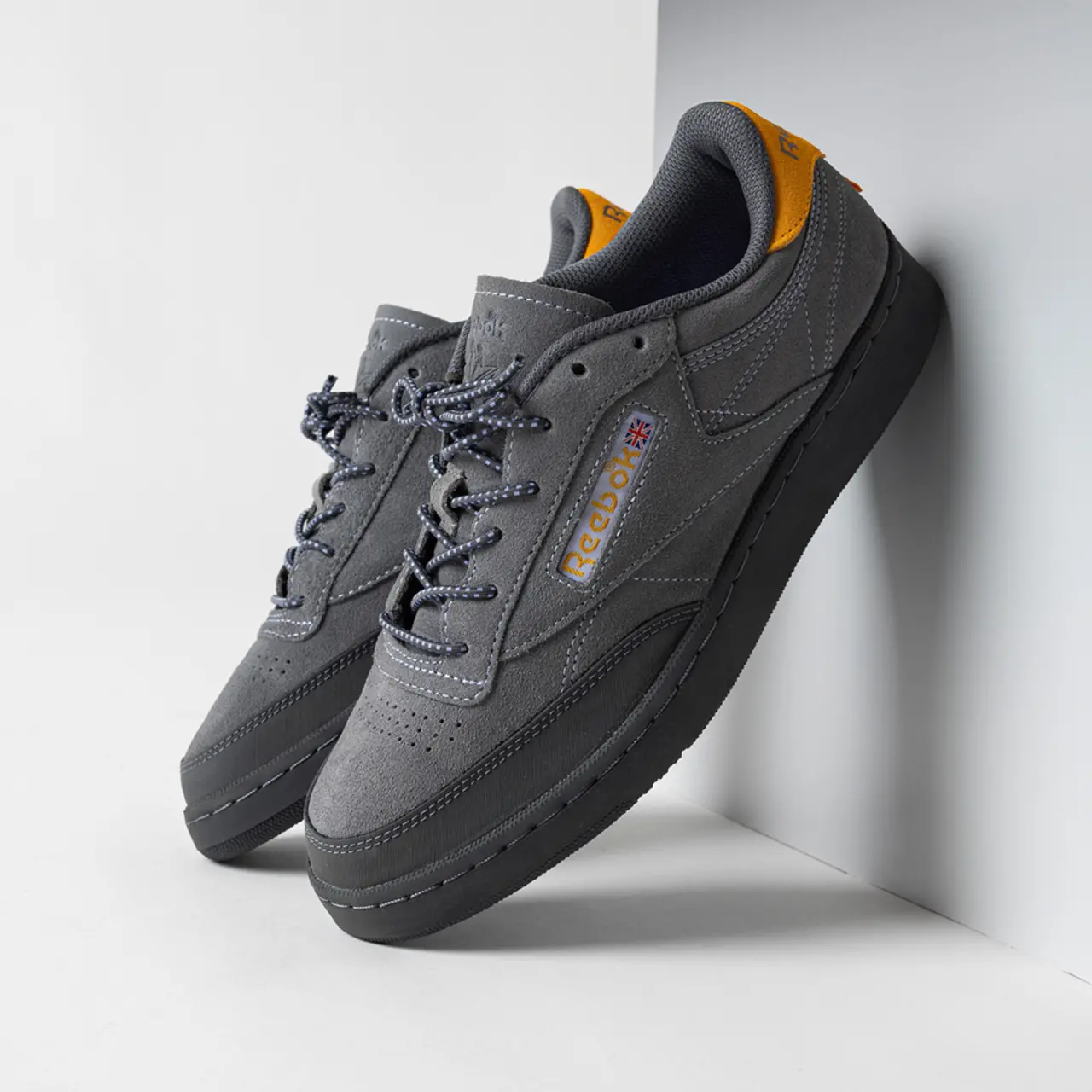 Alternative view of Giày Reebok Club C 85 'Pure Grey' GW3784
