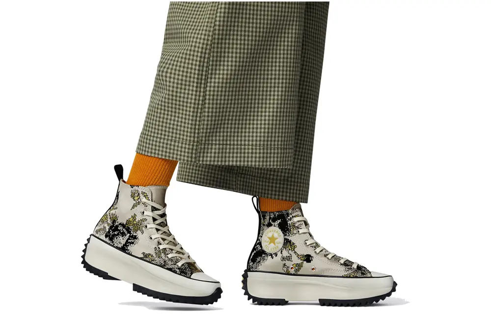 Alternative view of Giày Converse Run Star Hike Hi 'Hybrid Floral' 171399C