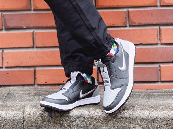 Giày Nike Wmns Air Jordan 1 Low Slip 'Shadow' CQ0279-001 - Ảnh 4